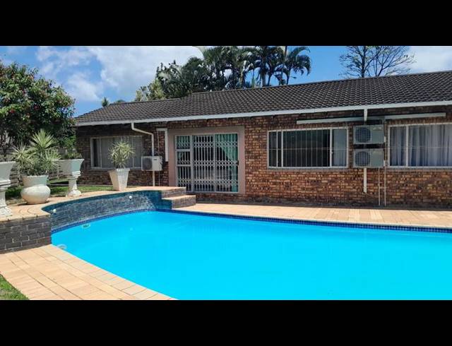 4 BEDROOM HOUSE FOR SALE IN MEER EN SEE